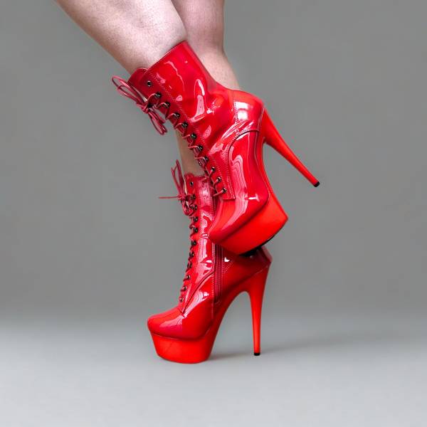 BOTTINES VINYLE ROUGE PLATE FORME LACET